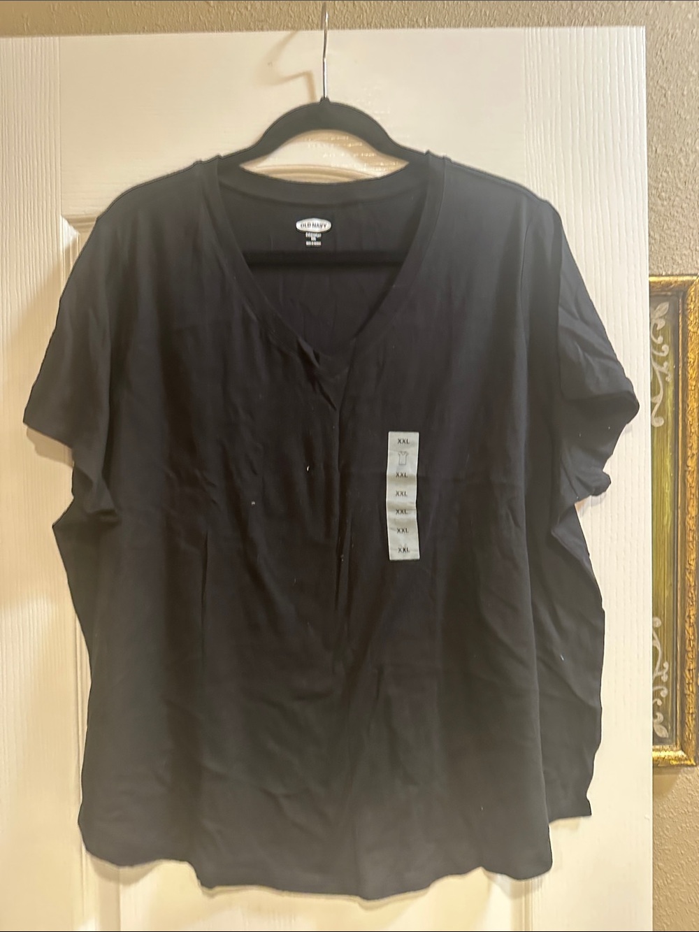 Old Navy Black V-Neck Short Sleeve Tee